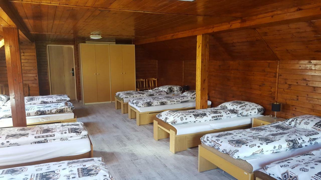 Rs Bernov Zatisi Hotel Nejdek Exterior photo